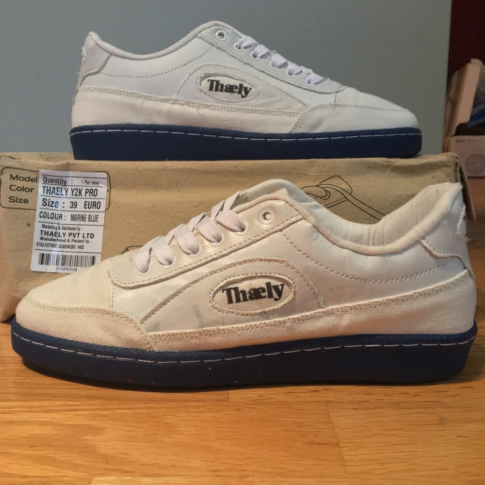 🙌🏽❤️Thaely Y2K pro sneakers 🌱BNIB